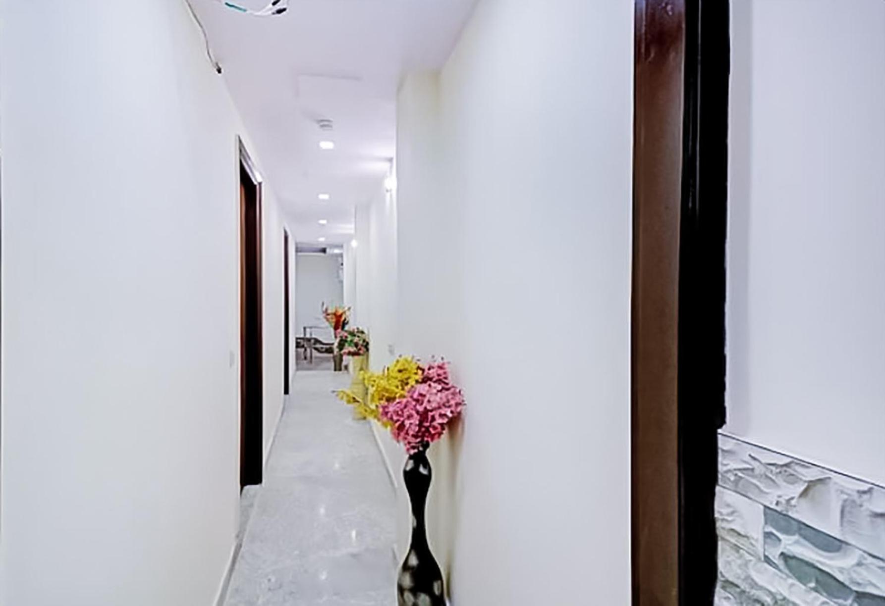 Hotel Green Palace - Jagat Puri New Delhi Exterior photo